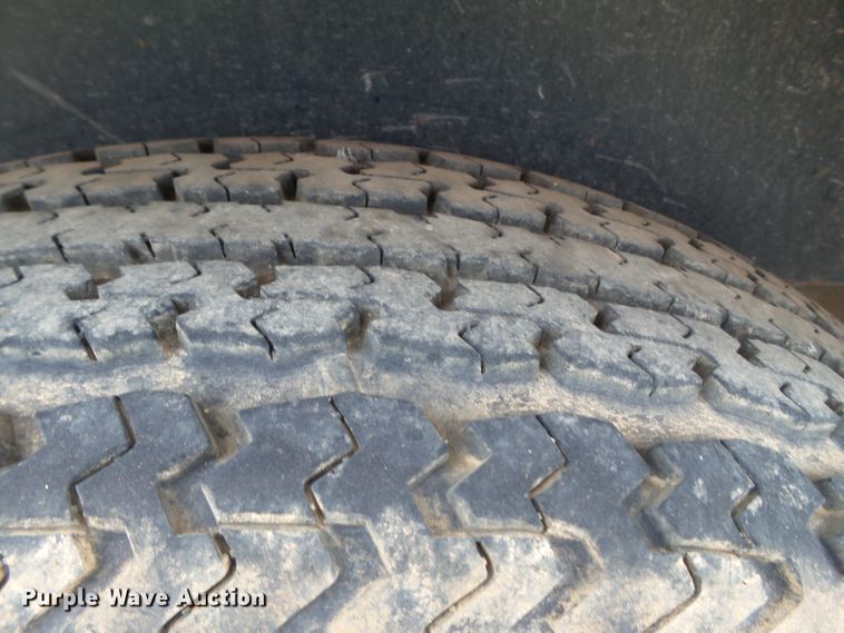 image for item FL9250 2013 Forest River enclosed trailer