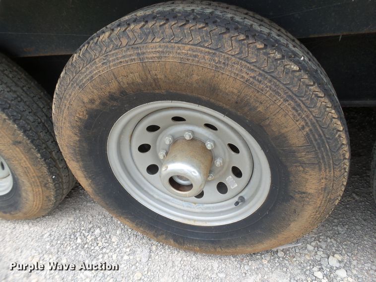 image for item FL9250 2013 Forest River enclosed trailer