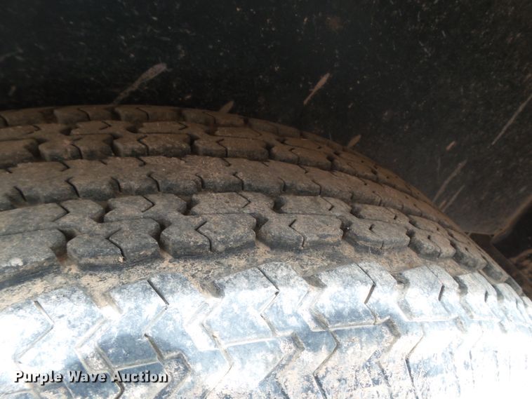 image for item FL9250 2013 Forest River enclosed trailer