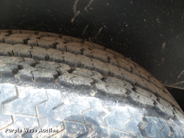 image for item FL9250 2013 Forest River enclosed trailer