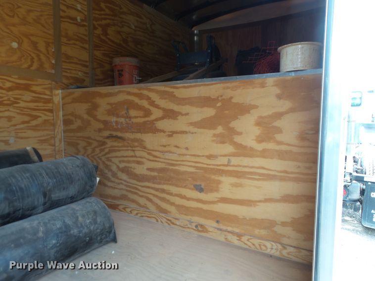 image for item FL9250 2013 Forest River enclosed trailer