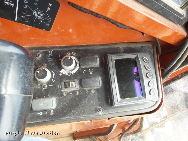 image for item FL9251 2014 Ditch Witch JT60 All Terrain directional boring machine