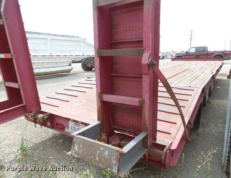 image for item FL9252 2008 Kaufman equipment trailer