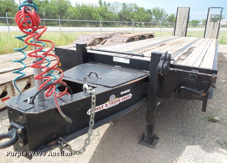 image for item FL9253 2015 Kaufman equipment trailer
