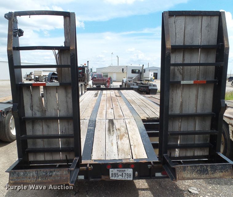 image for item FL9253 2015 Kaufman equipment trailer