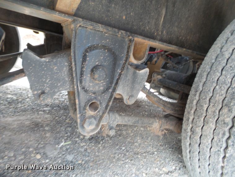 image for item FL9253 2015 Kaufman equipment trailer