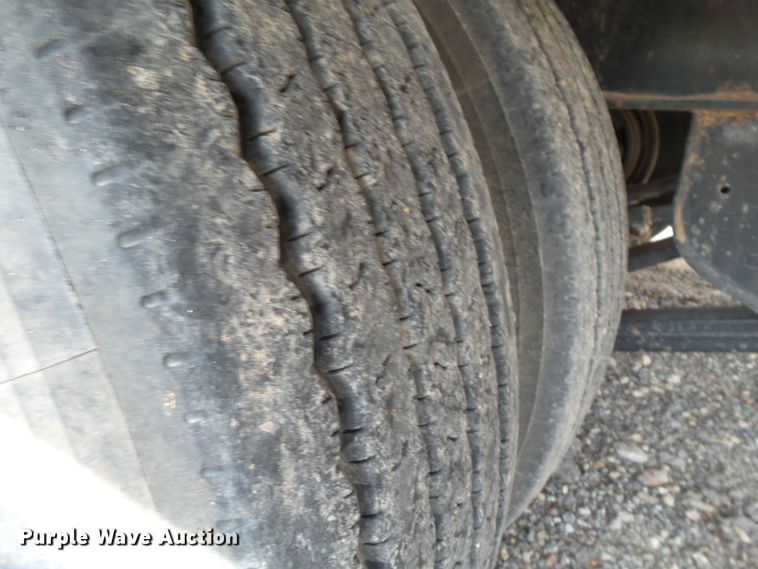 image for item FL9253 2015 Kaufman equipment trailer