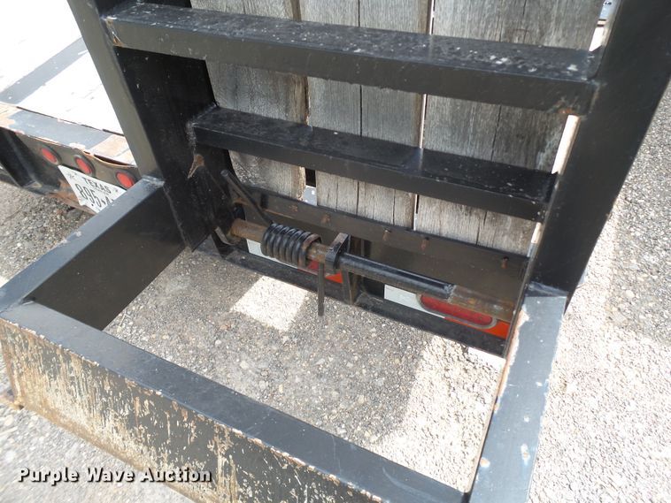 image for item FL9253 2015 Kaufman equipment trailer