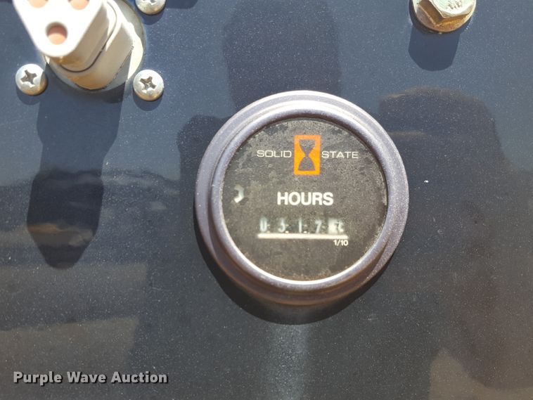 image for item FL9261 2011 Vermeer BC1000XL wood chipper