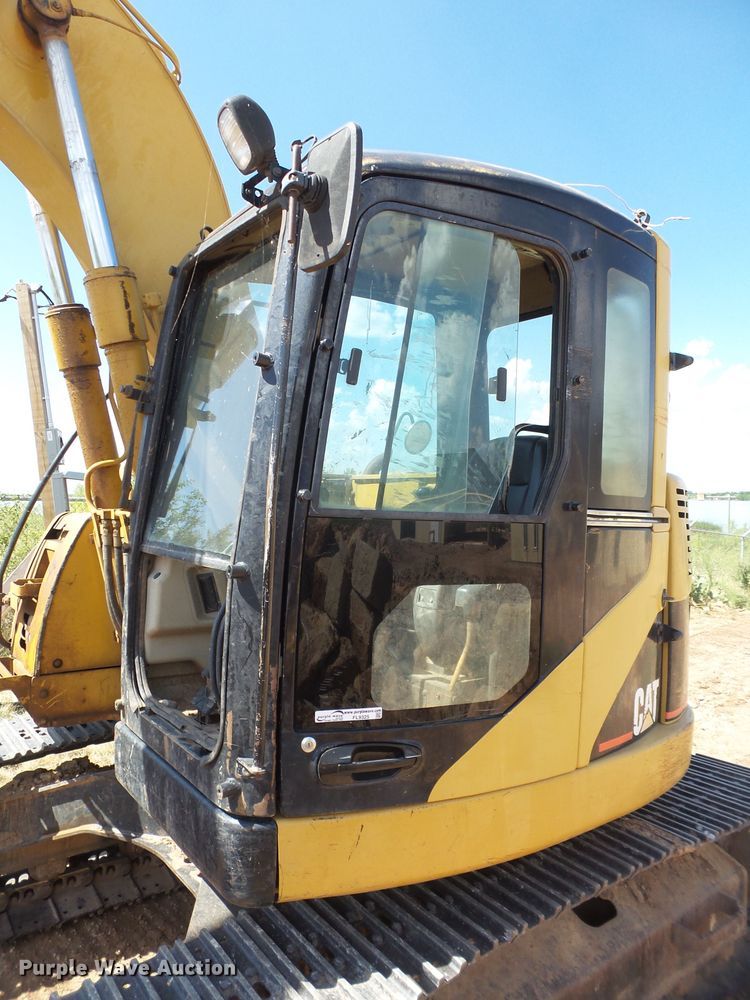 image for item FL9325 2004 Caterpillar 314C LCR excavator