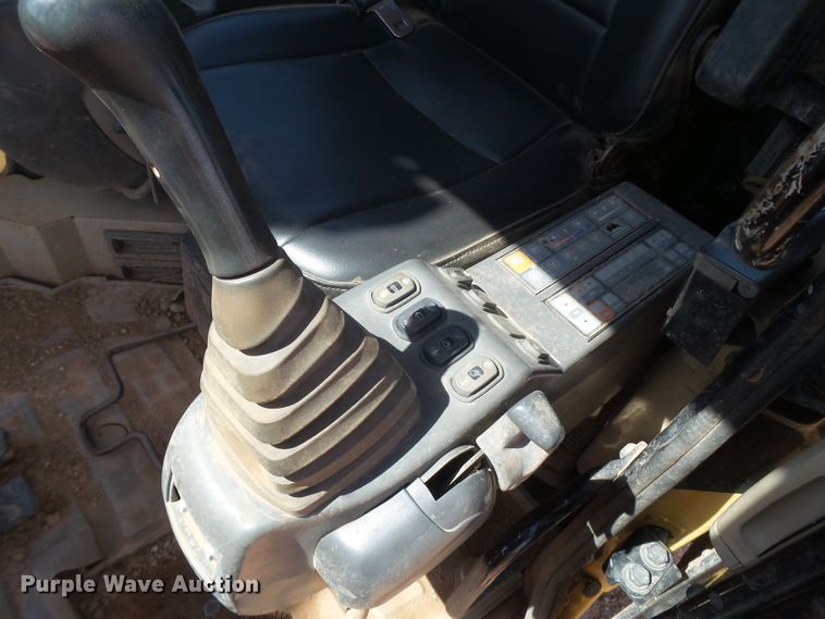 image for item FL9325 2004 Caterpillar 314C LCR excavator