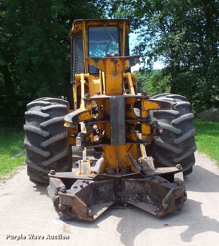 image for item FM9637 John Deere 544D feller buncher