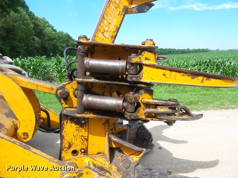 image for item FM9637 John Deere 544D feller buncher