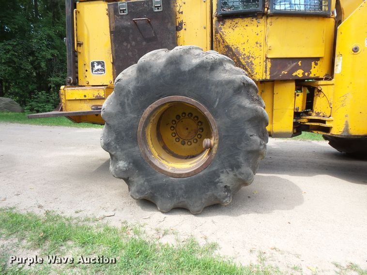 image for item FM9637 John Deere 544D feller buncher