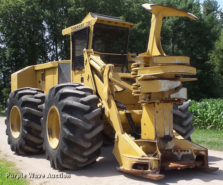 image for item FM9638 Tigercat 726 feller buncher