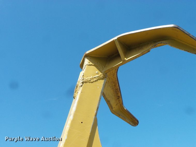 image for item FM9638 Tigercat 726 feller buncher