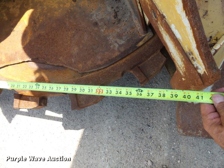 image for item FM9638 Tigercat 726 feller buncher