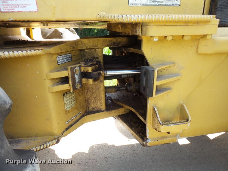 image for item FM9638 Tigercat 726 feller buncher