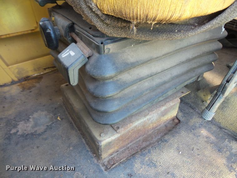 image for item FM9638 Tigercat 726 feller buncher