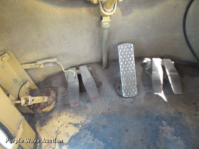 image for item FM9638 Tigercat 726 feller buncher