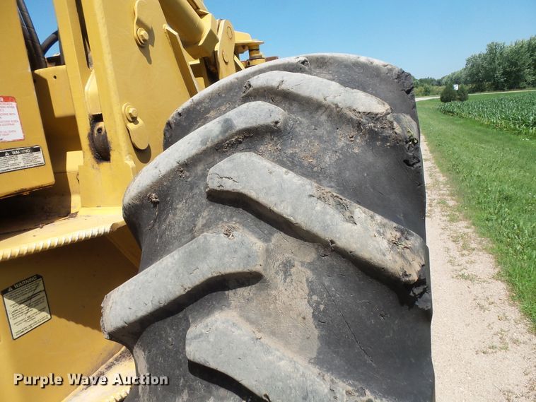 image for item FM9638 Tigercat 726 feller buncher