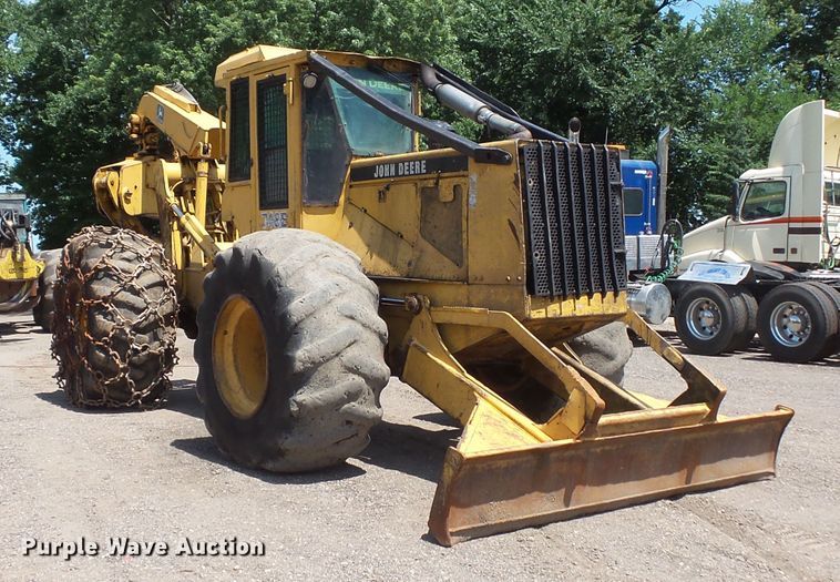 image for item FM9640 John Deere 748E skidder