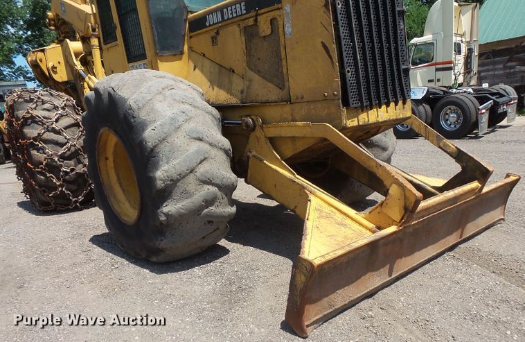 image for item FM9640 John Deere 748E skidder