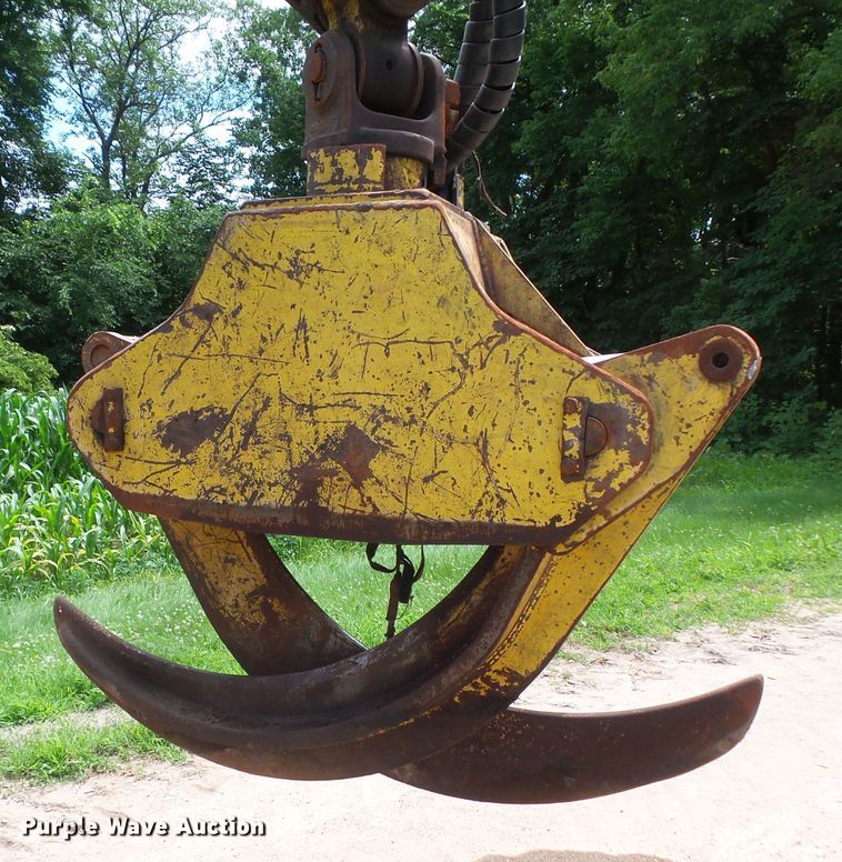 image for item FM9641 Timberjack 460 skidder