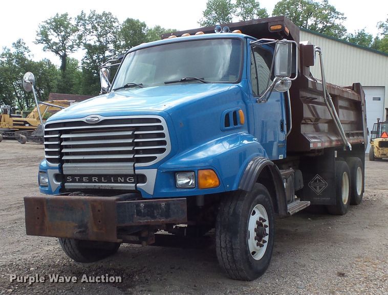 image for item FM9644 2005 Sterling L-Line dump truck