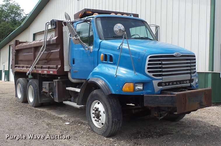 image for item FM9644 2005 Sterling L-Line dump truck