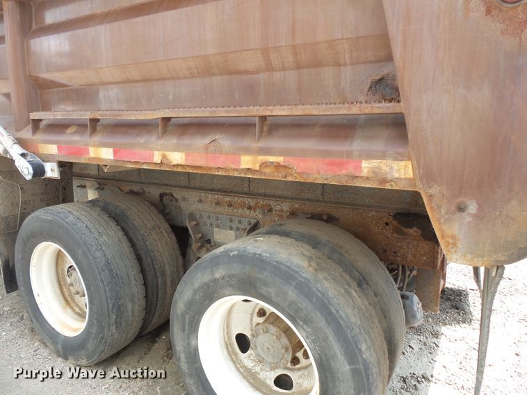 image for item FM9644 2005 Sterling L-Line dump truck