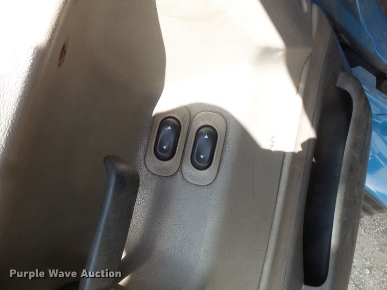 image for item FM9644 2005 Sterling L-Line dump truck