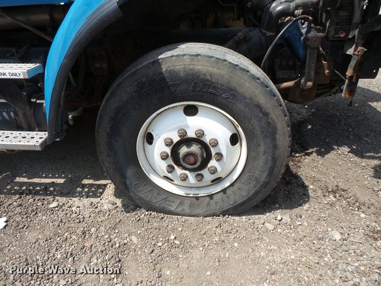 image for item FM9644 2005 Sterling L-Line dump truck