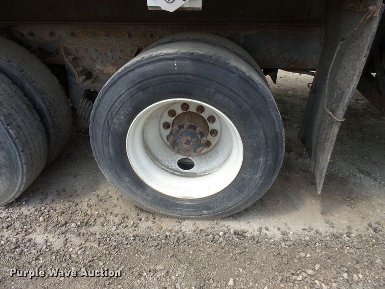 image for item FM9644 2005 Sterling L-Line dump truck