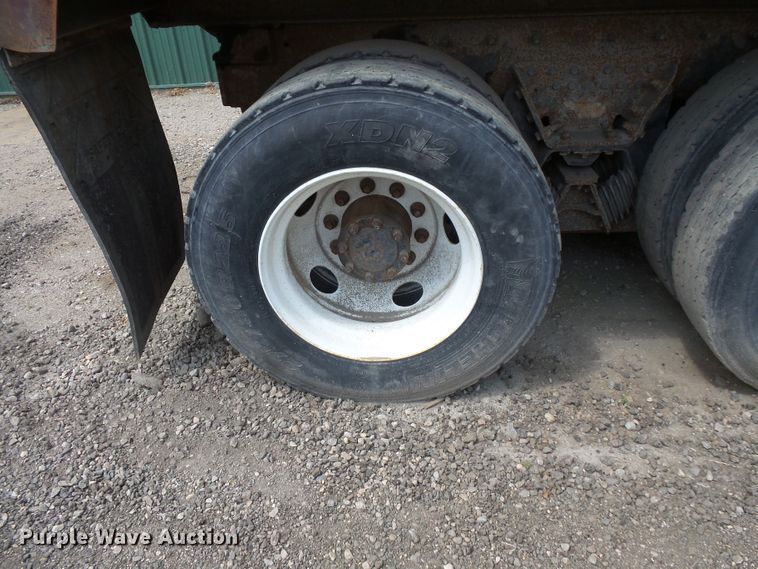 image for item FM9644 2005 Sterling L-Line dump truck