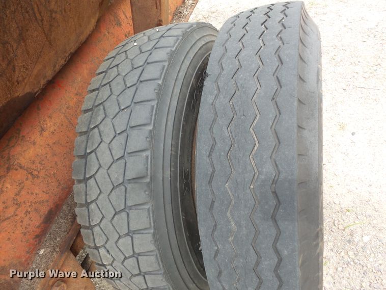 image for item FM9645 Hood 24000 log loader