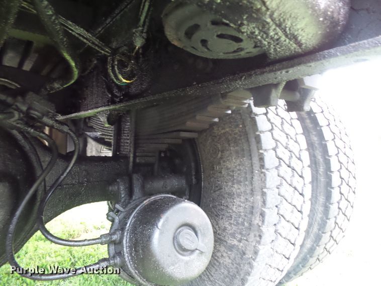 image for item FM9671 1984 Ford L8000 dump truck