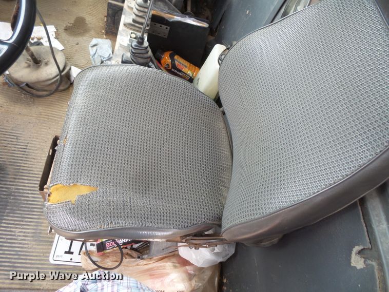 image for item FM9671 1984 Ford L8000 dump truck