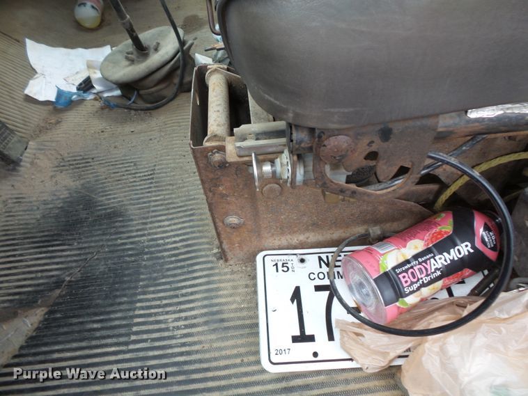 image for item FM9671 1984 Ford L8000 dump truck