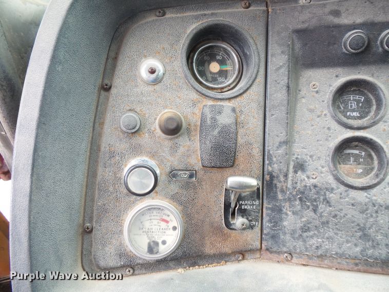 image for item FM9671 1984 Ford L8000 dump truck