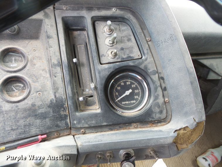 image for item FM9671 1984 Ford L8000 dump truck