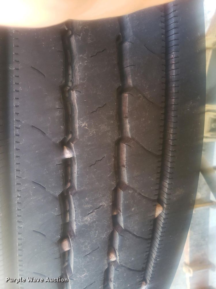 image for item FM9671 1984 Ford L8000 dump truck