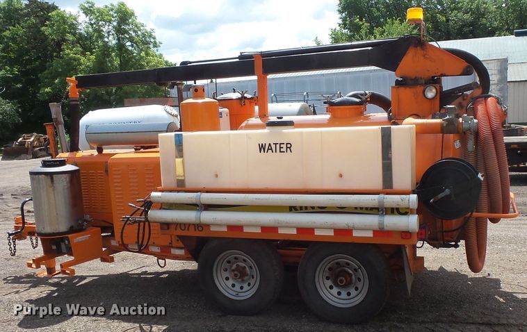 image for item FM9672 2006 Vermeer Ring-o-matic 550 vacuum excavator