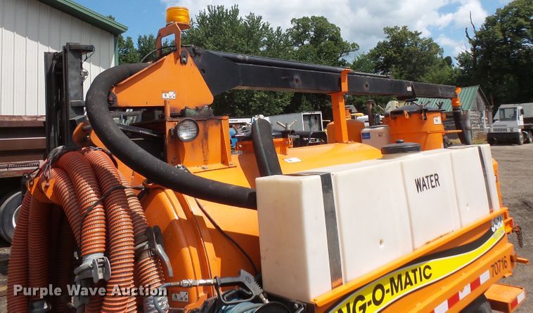 image for item FM9672 2006 Vermeer Ring-o-matic 550 vacuum excavator