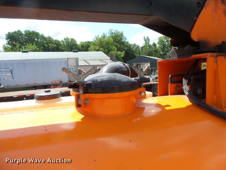 image for item FM9672 2006 Vermeer Ring-o-matic 550 vacuum excavator