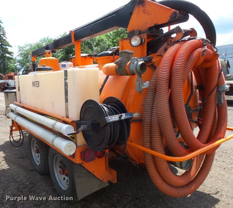 image for item FM9672 2006 Vermeer Ring-o-matic 550 vacuum excavator