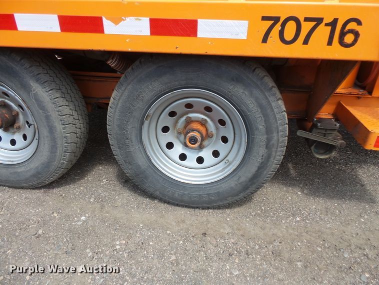 image for item FM9672 2006 Vermeer Ring-o-matic 550 vacuum excavator