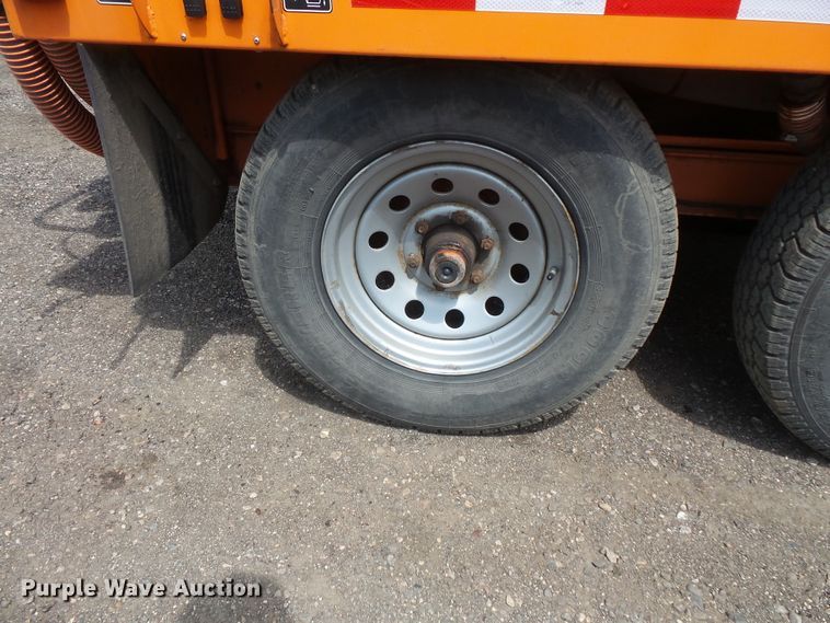 image for item FM9672 2006 Vermeer Ring-o-matic 550 vacuum excavator