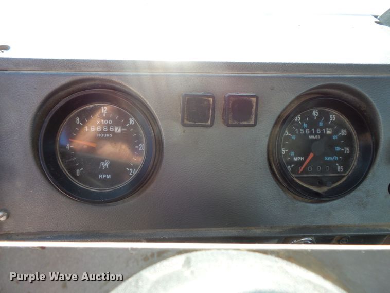 image for item FM9676 2001 Mack RD690S ready mix truck