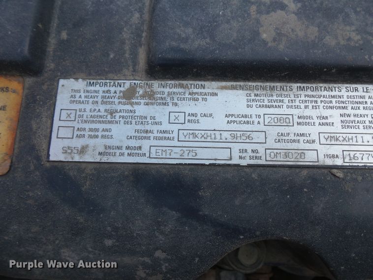 image for item FM9676 2001 Mack RD690S ready mix truck